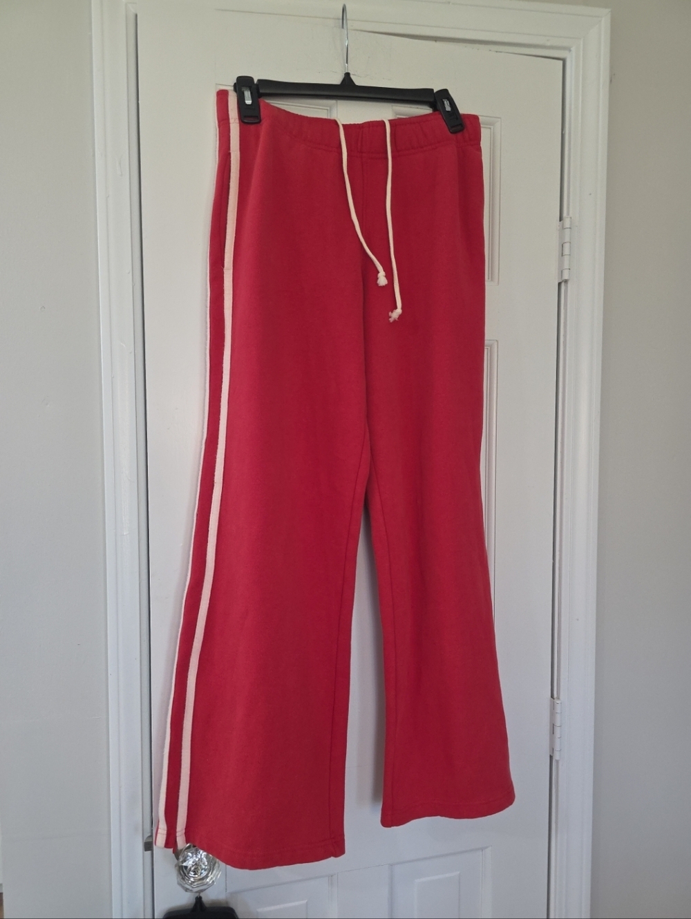Marine Layer Cloud 9 Fleece Wide Leg Sweatpant In Faded Red MED - Picture 6 of 9